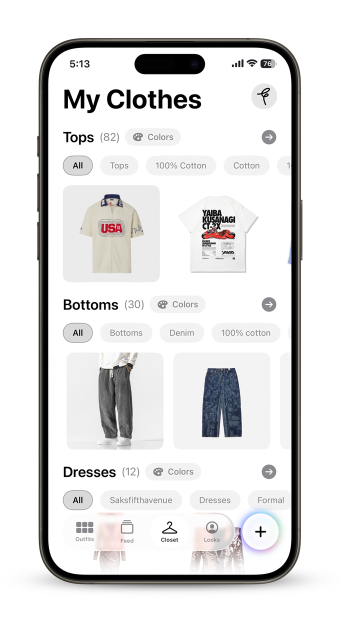 The closet screen with tops, bottoms, and dresses